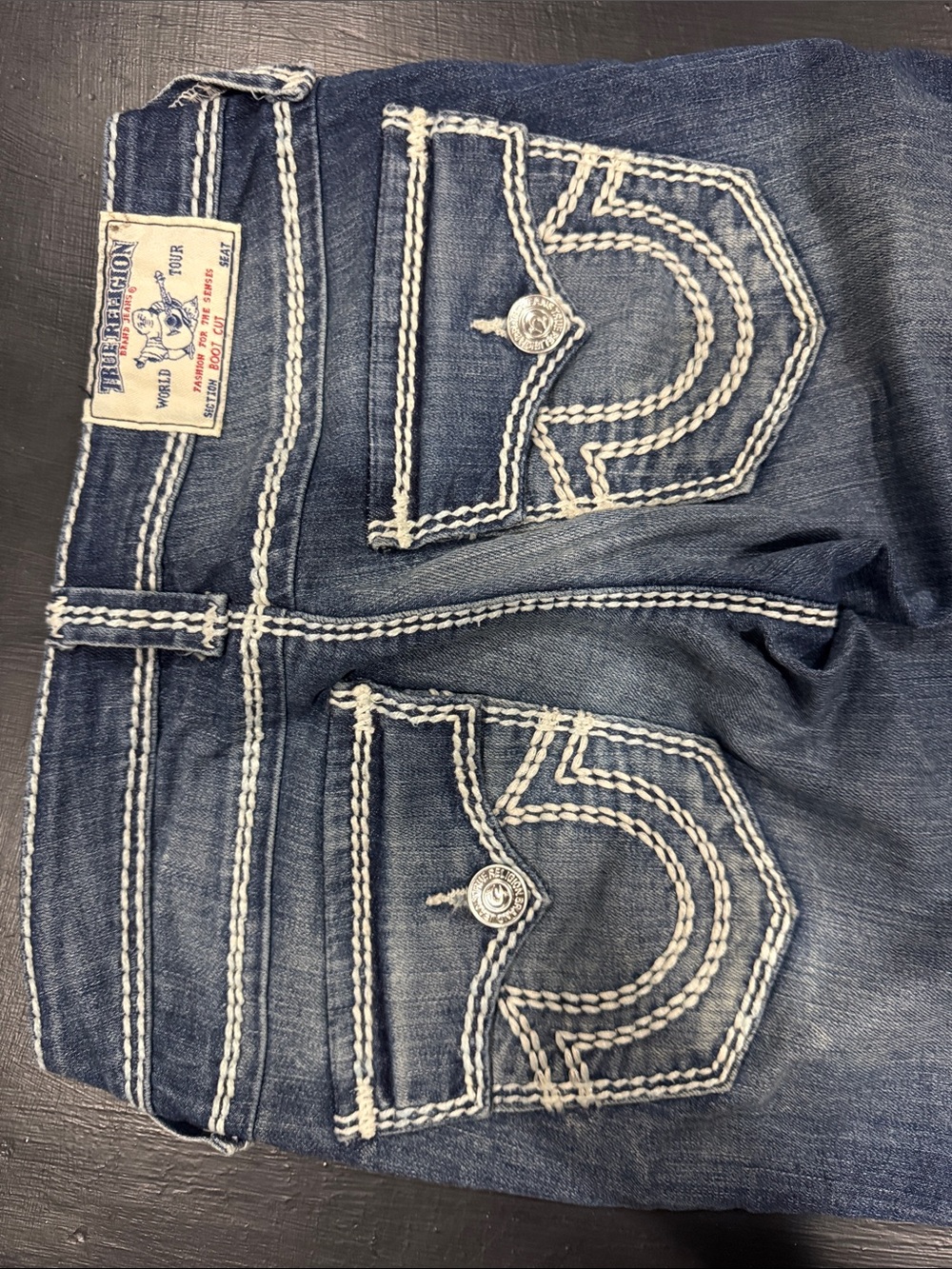 True Religion Women's Straight Leg Jeans in Faded Blue - Picture 4 of 4